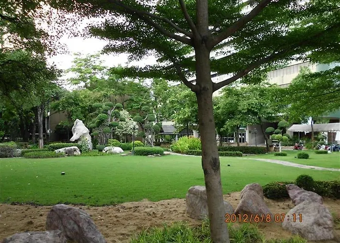 Phranakhon Grand View 2*